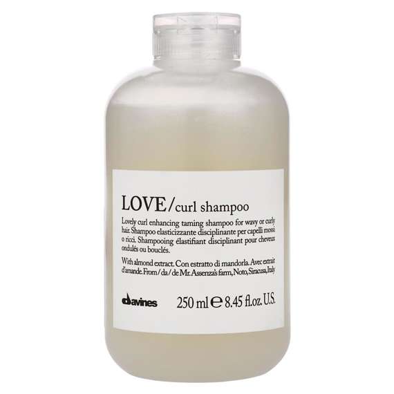 Essential Haircare Love Curl Shampoo szampon podkreślający skręt 250 ml Davines